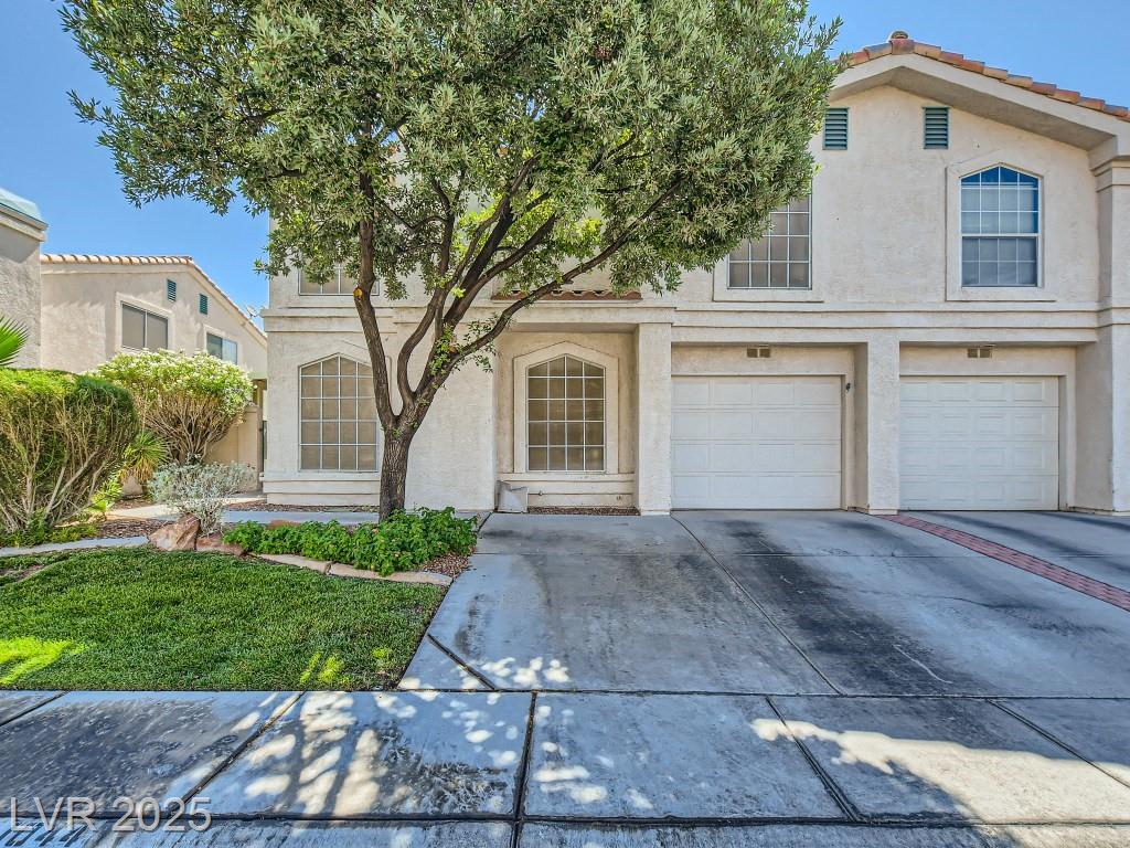 1044 Grammy DR