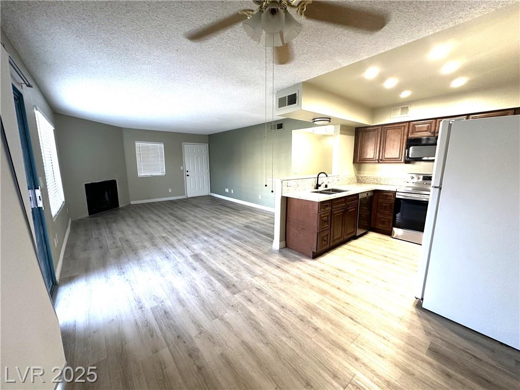 1575 Warm Springs RD