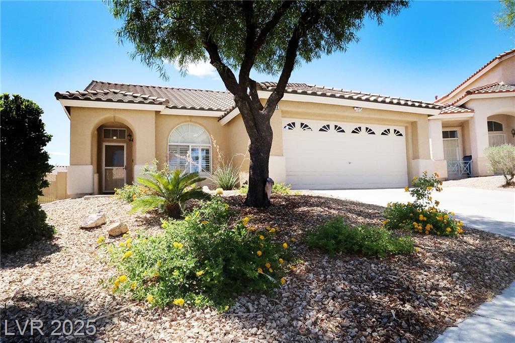 1832 Montvale CT