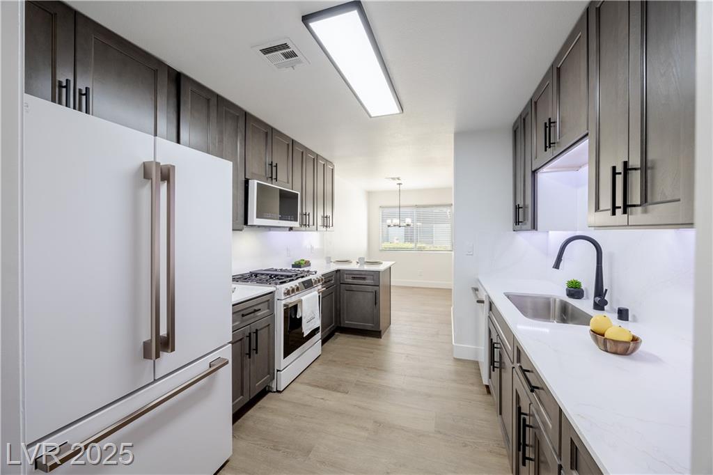 540 Horizon Ridge PKWY