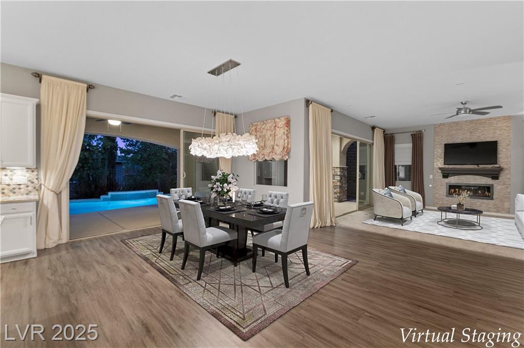 12125 Edgehurst CT