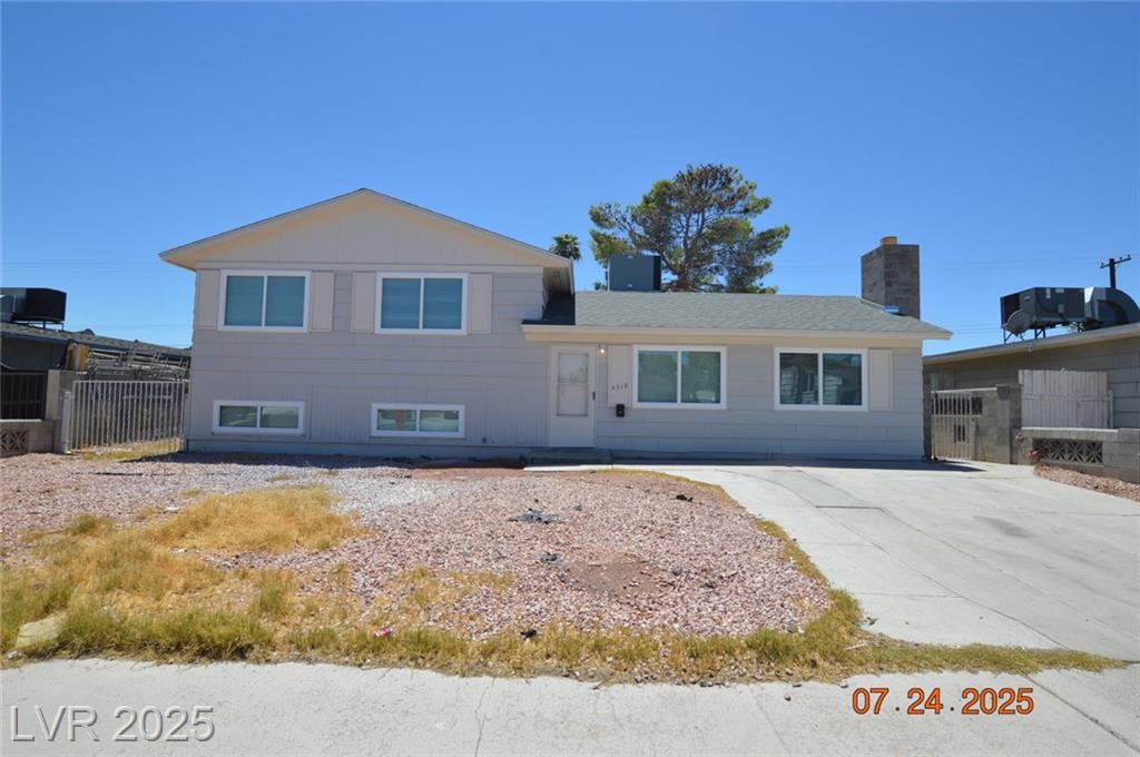 4513 Amherst LN