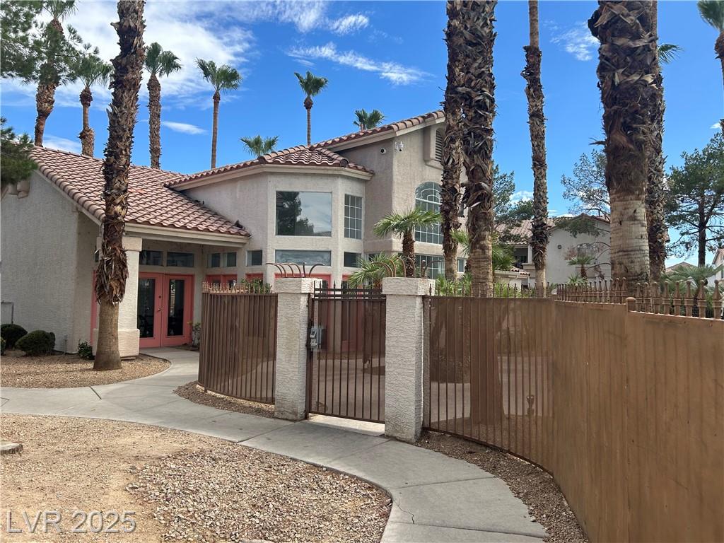 1405 Nellis BLVD