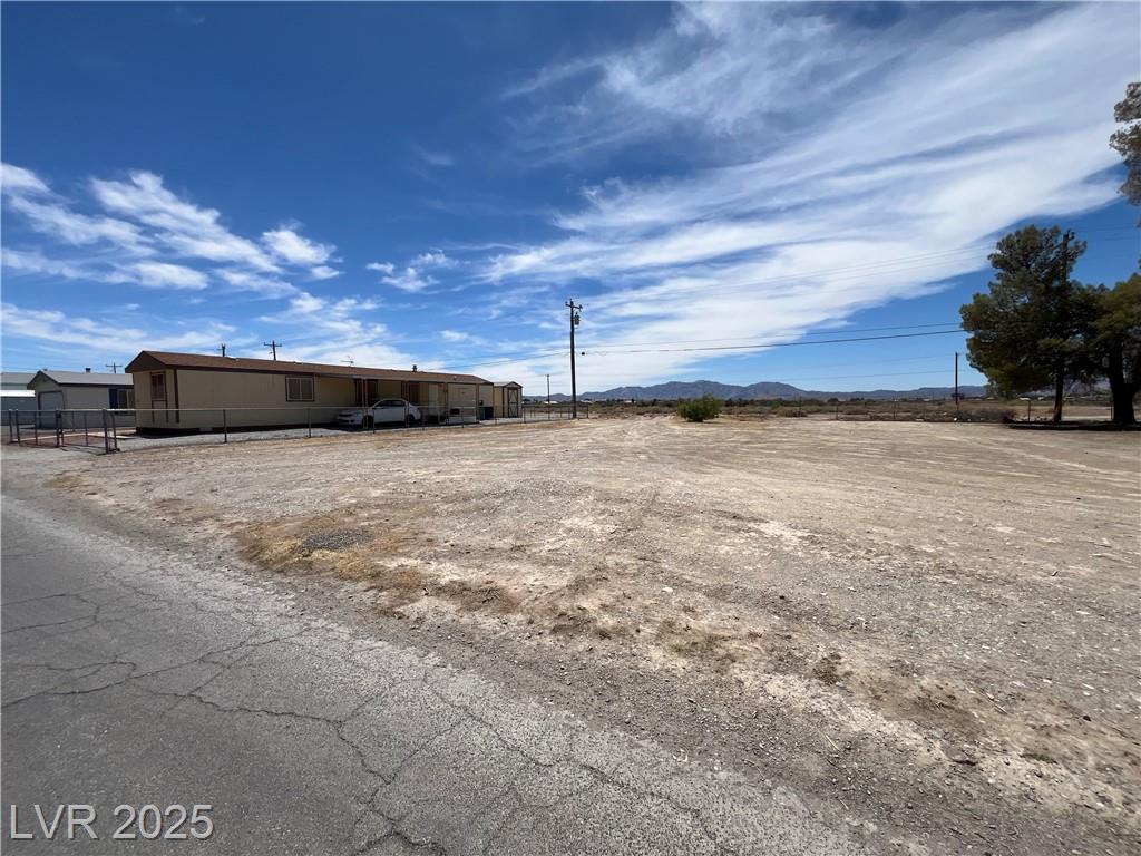 1120 Comstock CIR
