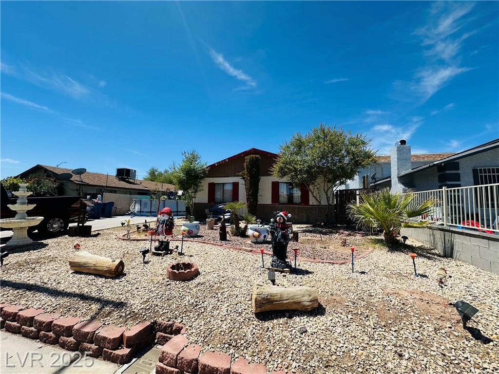 5943 Willard ST