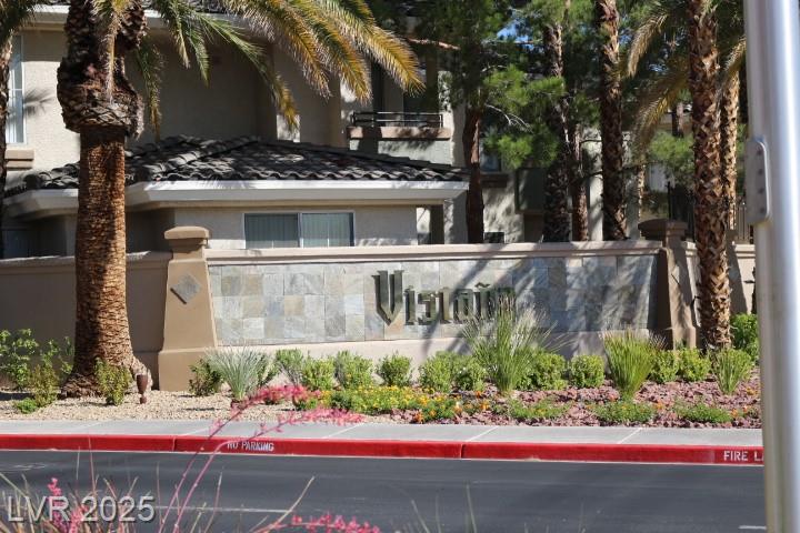 7127 DURANGO DR