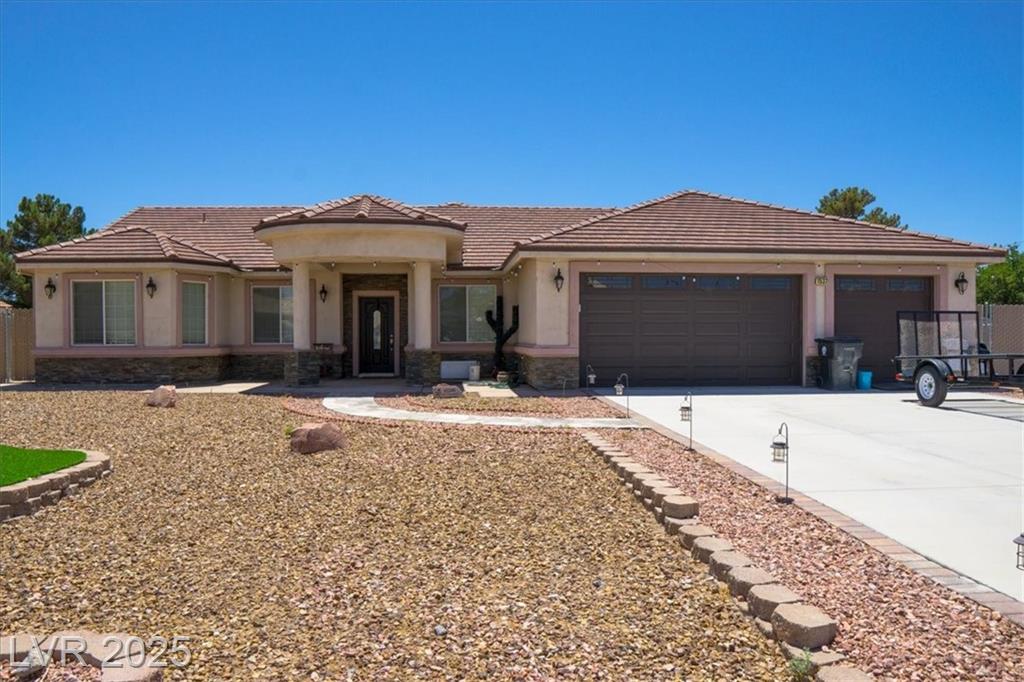 1537 Mount Charleston DR