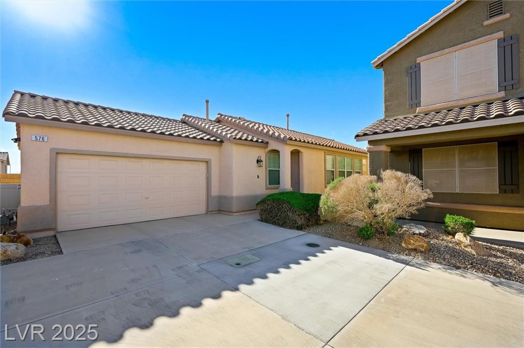 576 Bayo Canyon CT