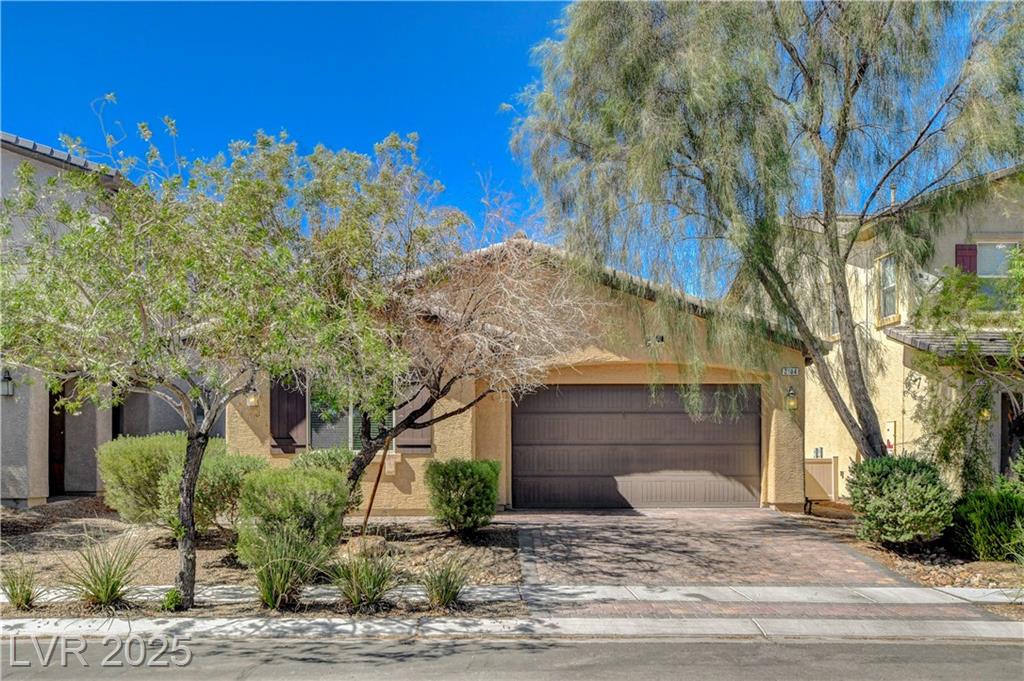 2104 Leatherbridge CT