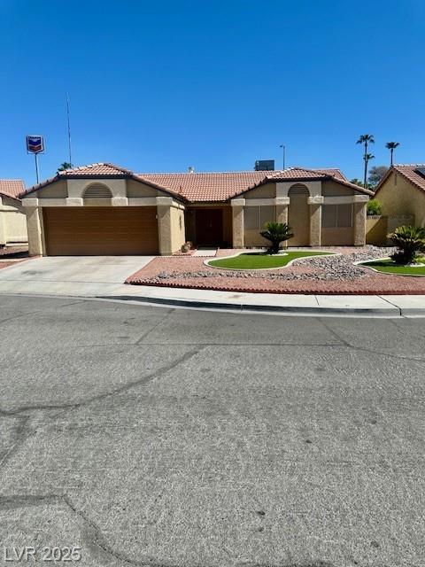 6608 Coastal Breeze CT