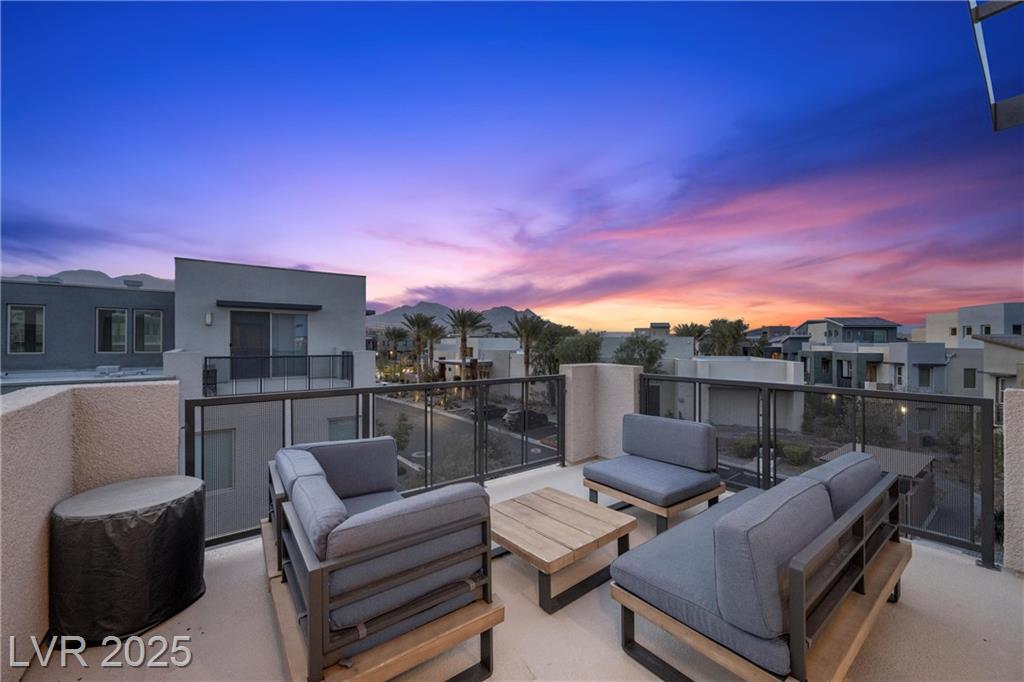 11325 Gravitation DR