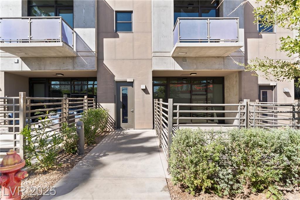 353 Bonneville AVE