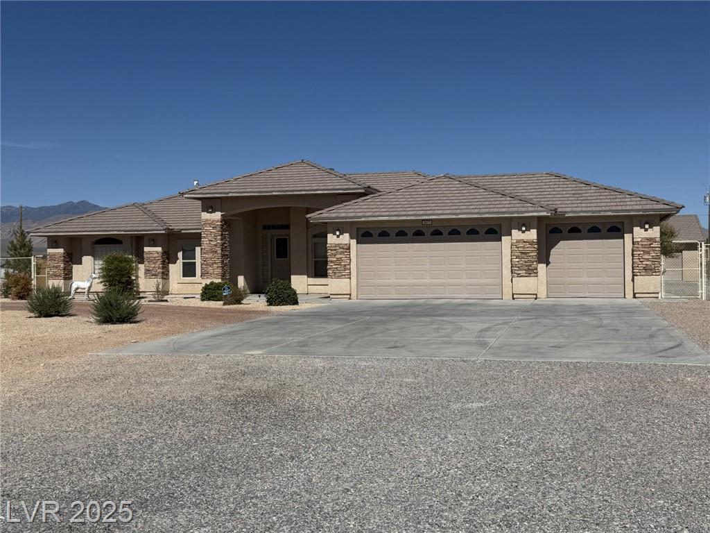 3471 Unicorn AVE
