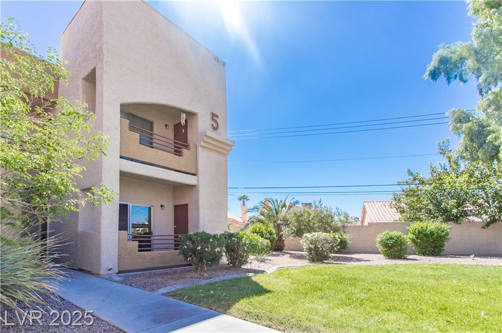 6859 Tamarus ST