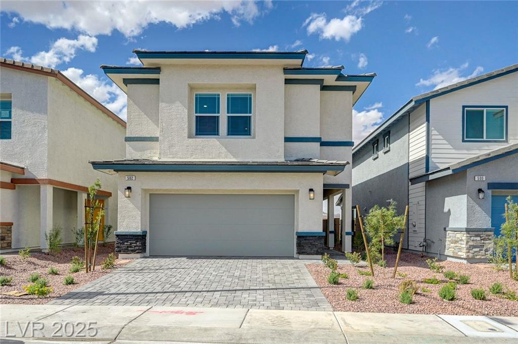 502 Red Lovebird AVE