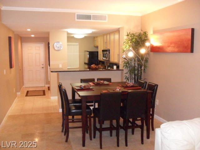 260 FLAMINGO RD