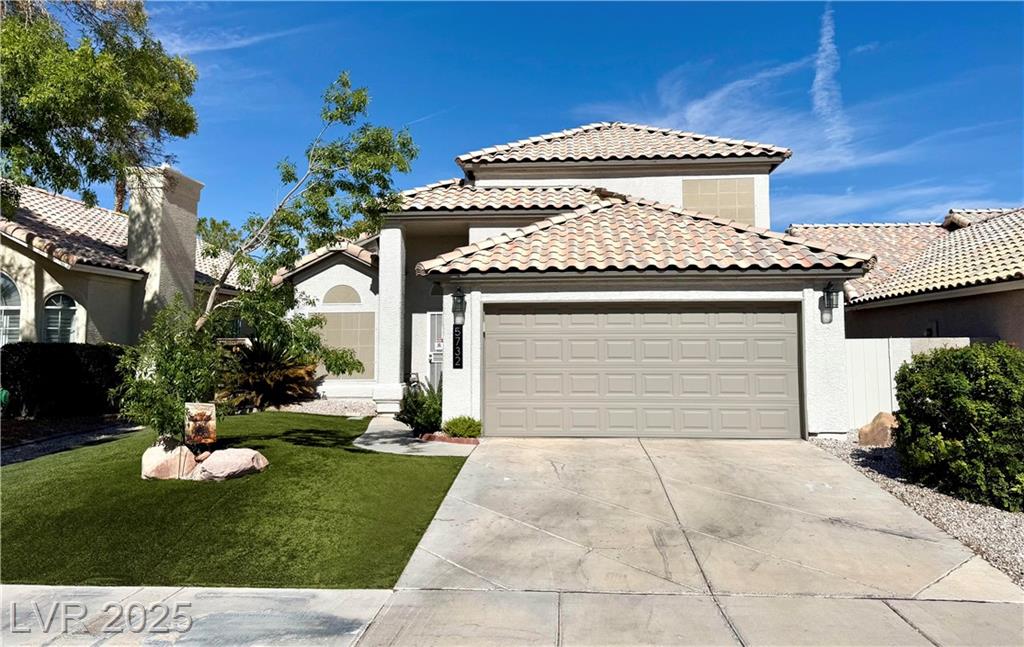 5732 Desert Sky WAY