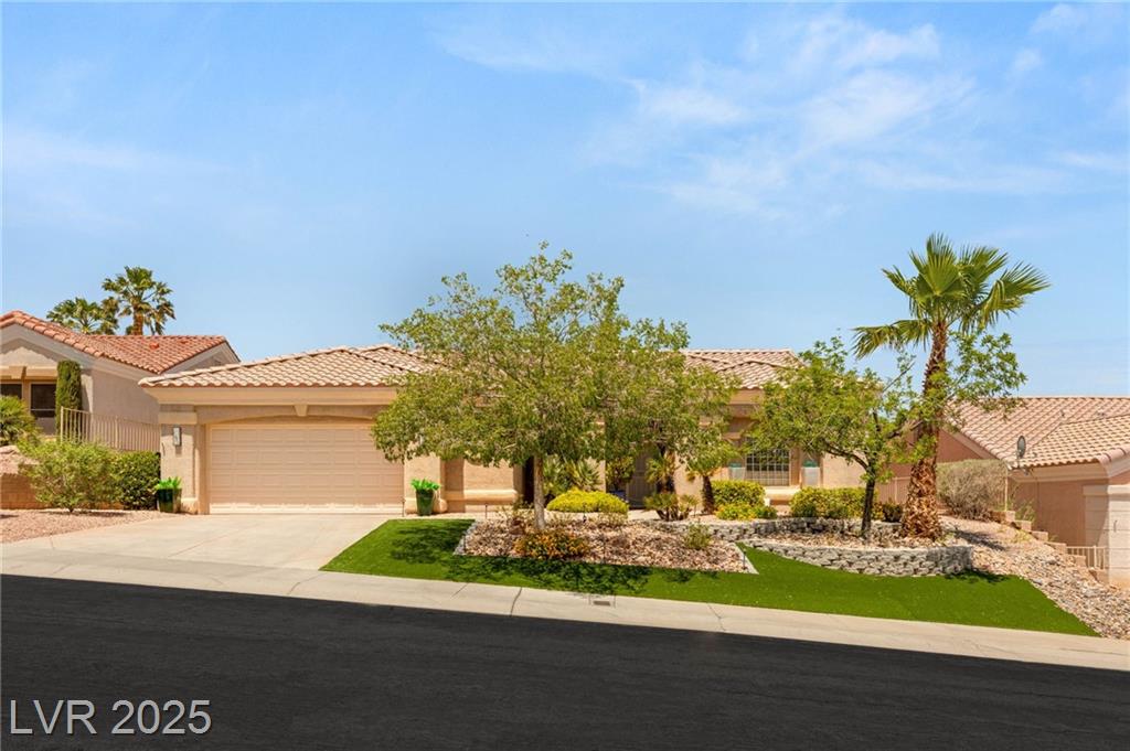 10404 Long Leaf PL