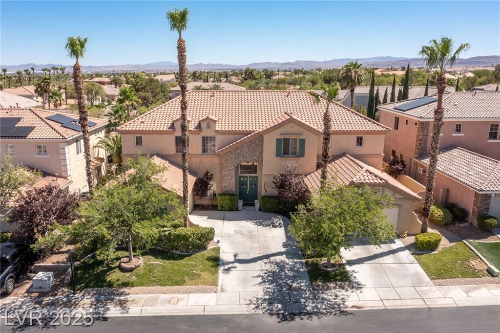 8095 Dark Hollow PL