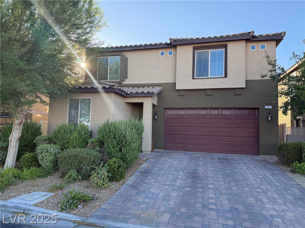 5237 Golden Melody LN