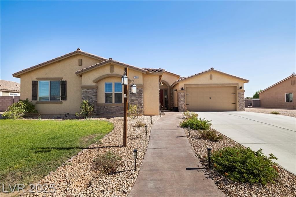 1593 Valley Home CT