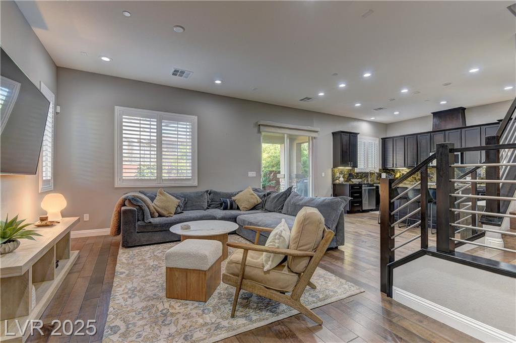 10360 Pescado LN