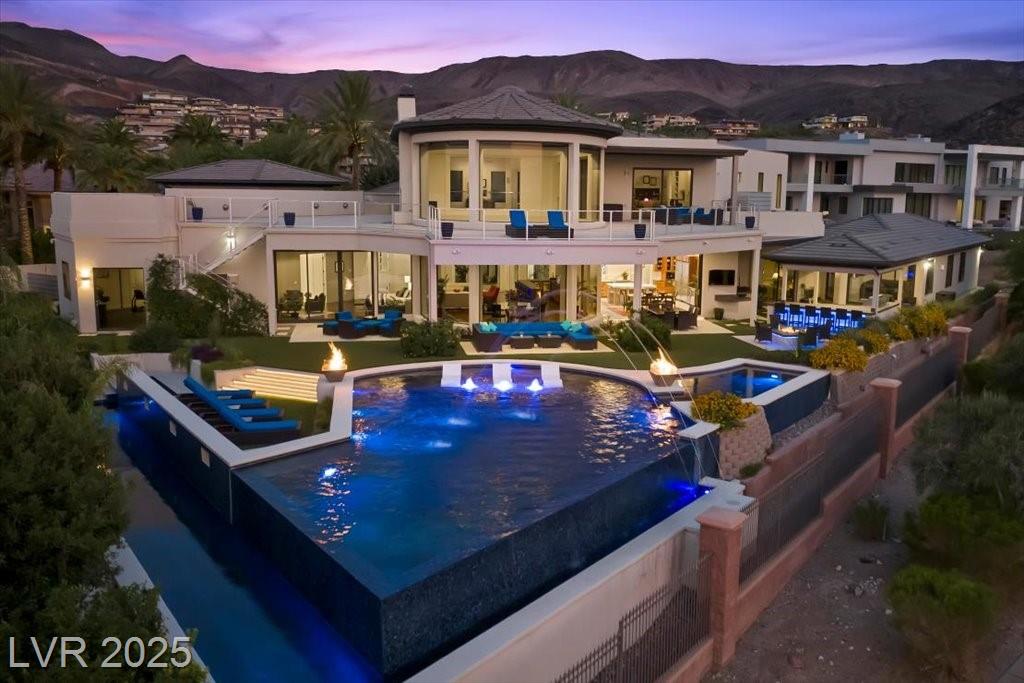 1199 Macdonald Ranch DR