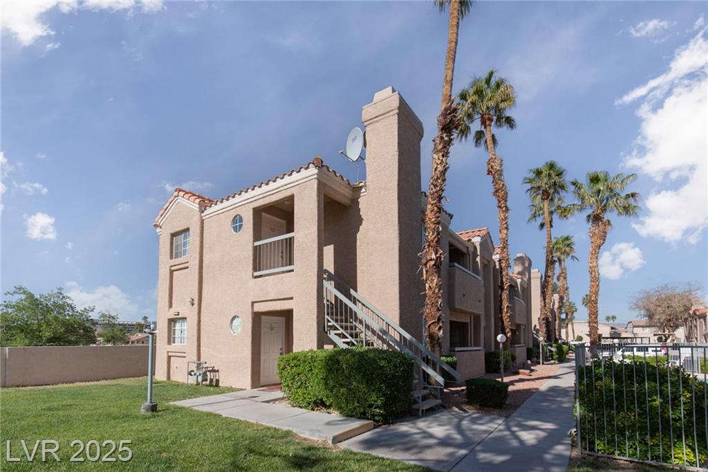 1375 Hacienda AVE