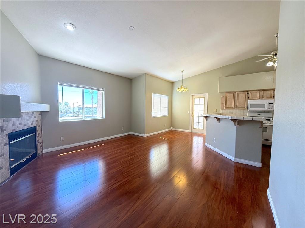 5225 RENO AVE