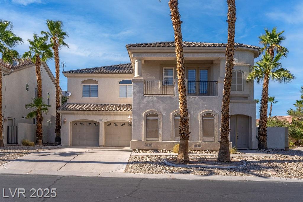 72 Dollar Pointe AVE