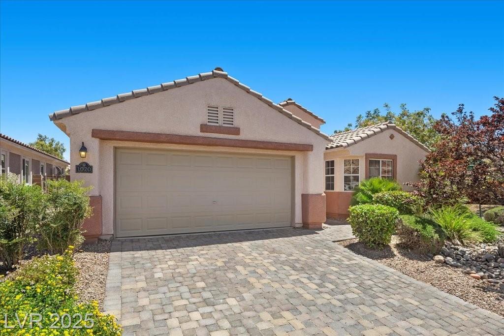 1020 Puerta Del Sol DR