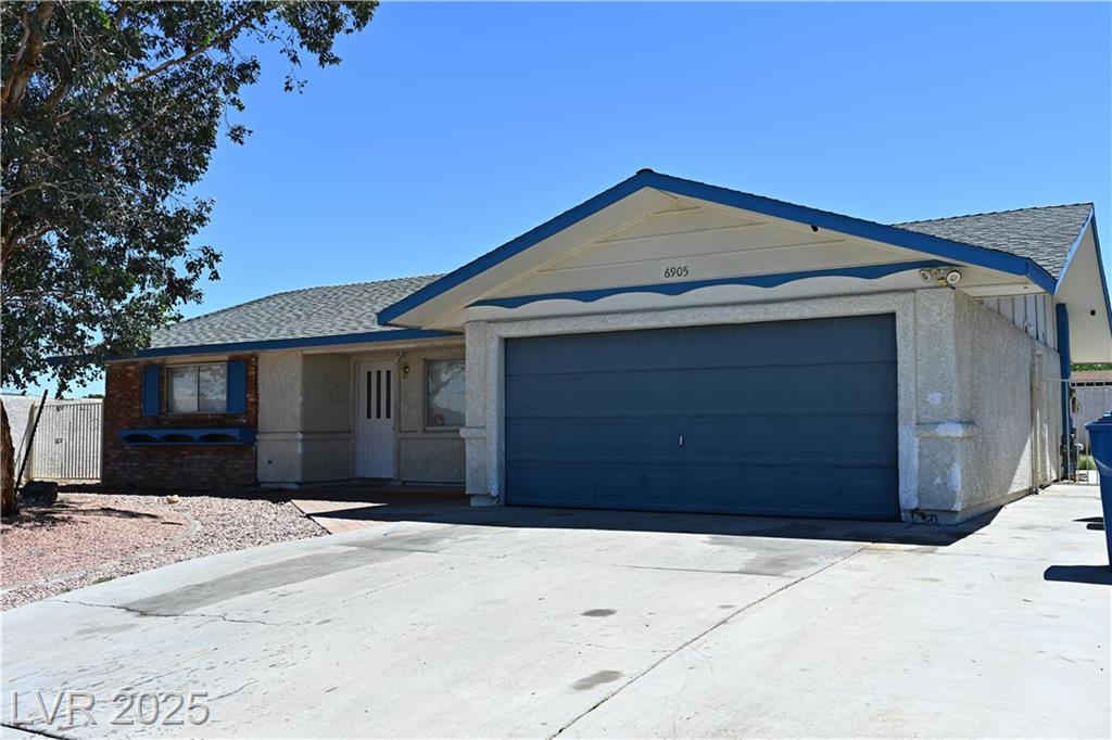 6905 Singing Dunes LN