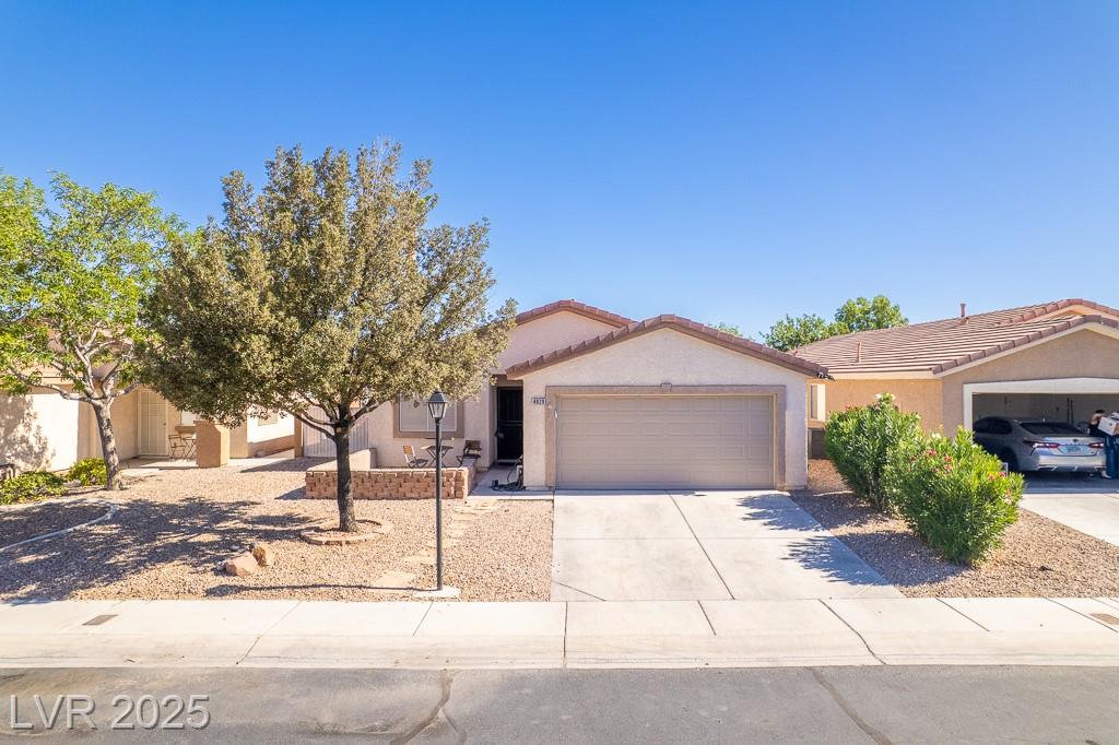 4829 River Splash AVE