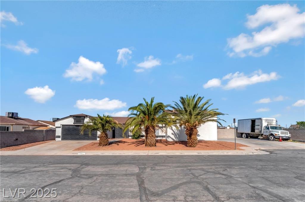 2551 Boulder Point CT