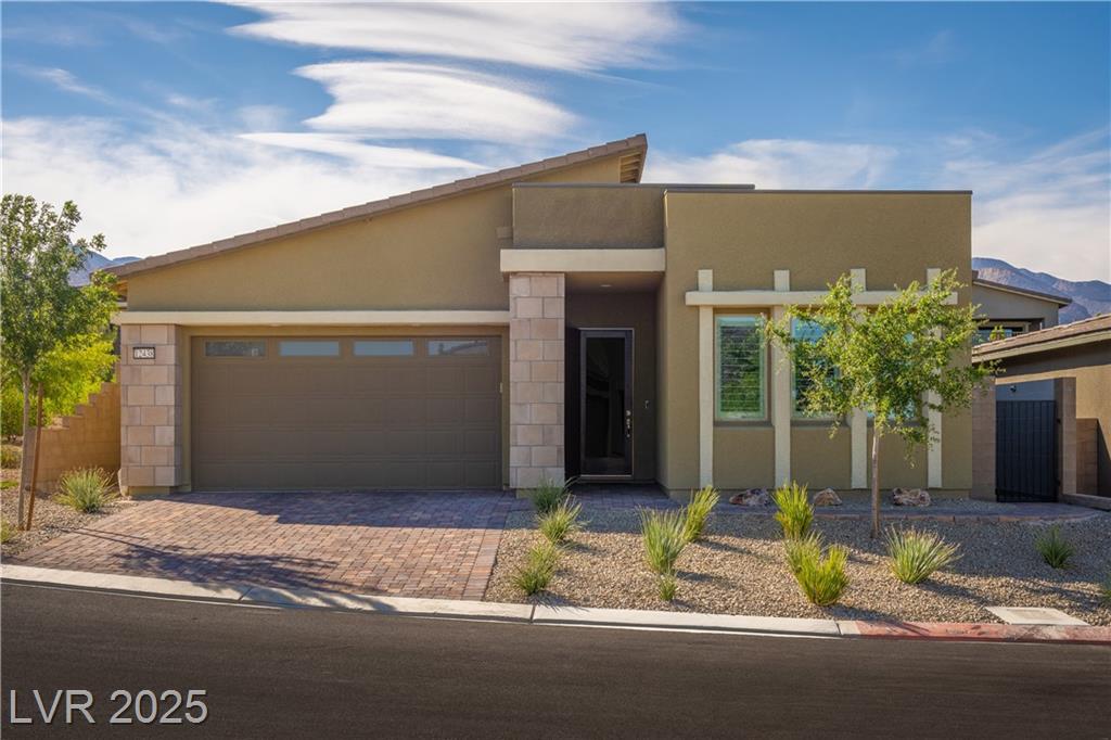 12438 Heritage Bend DR