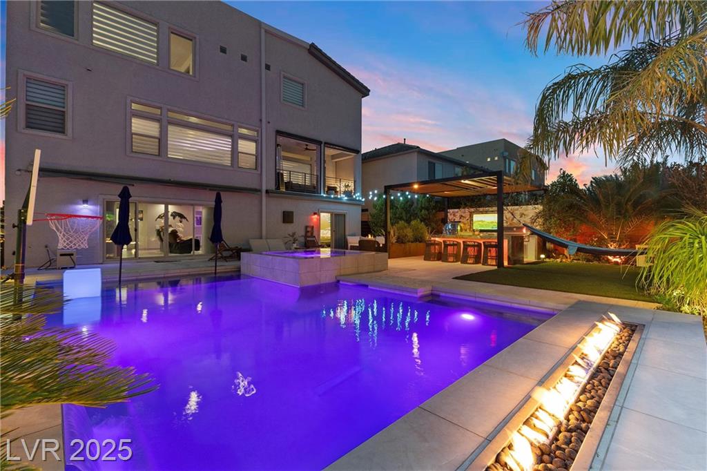 8620 Grove Mill CT