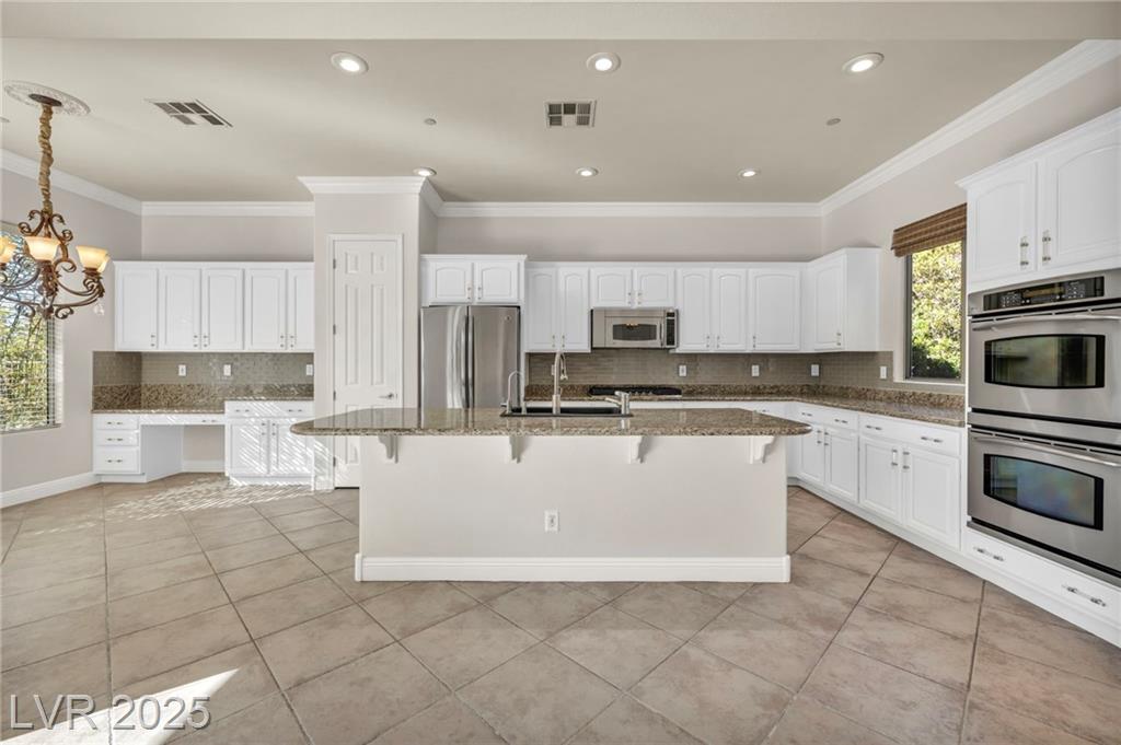 37 Stonemark DR
