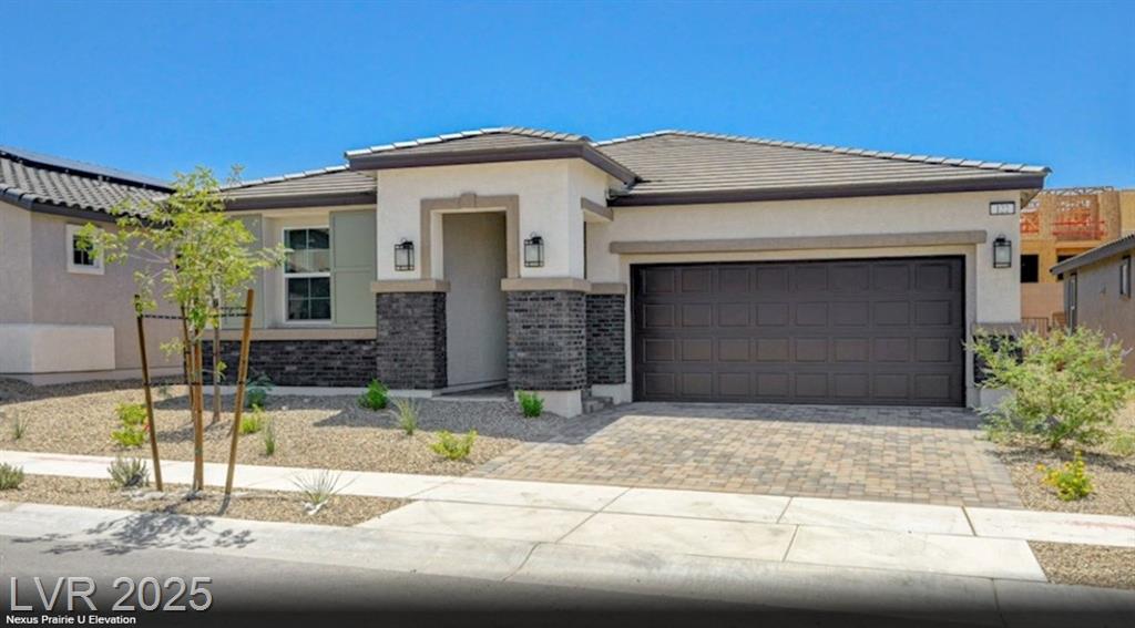 122 Castanet LN