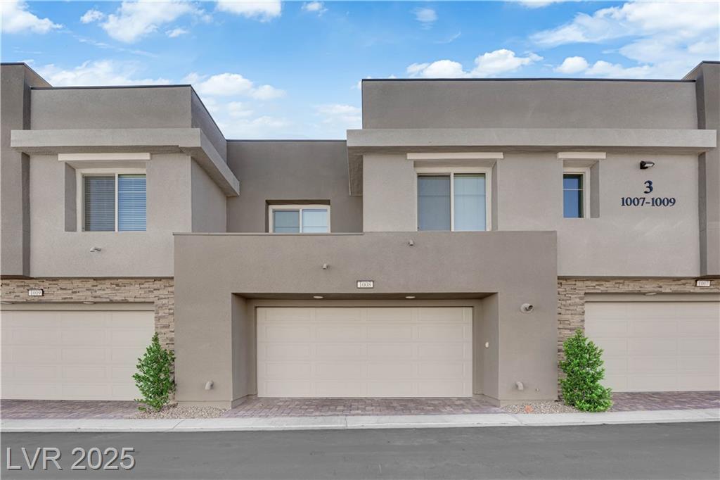 600 Carriage Hill DR