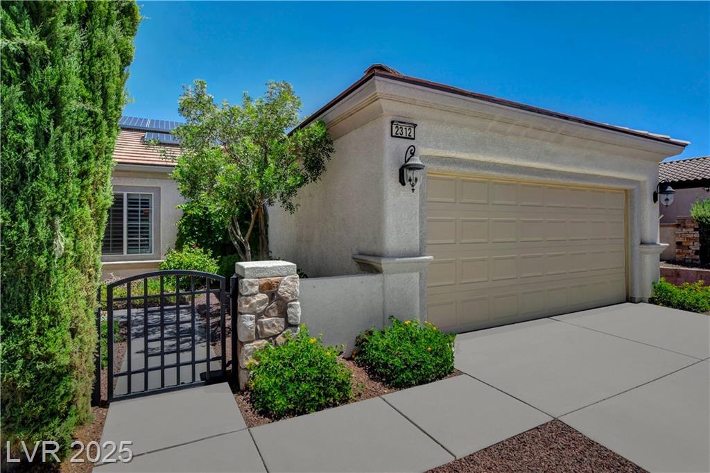 2312 Perrysburg DR