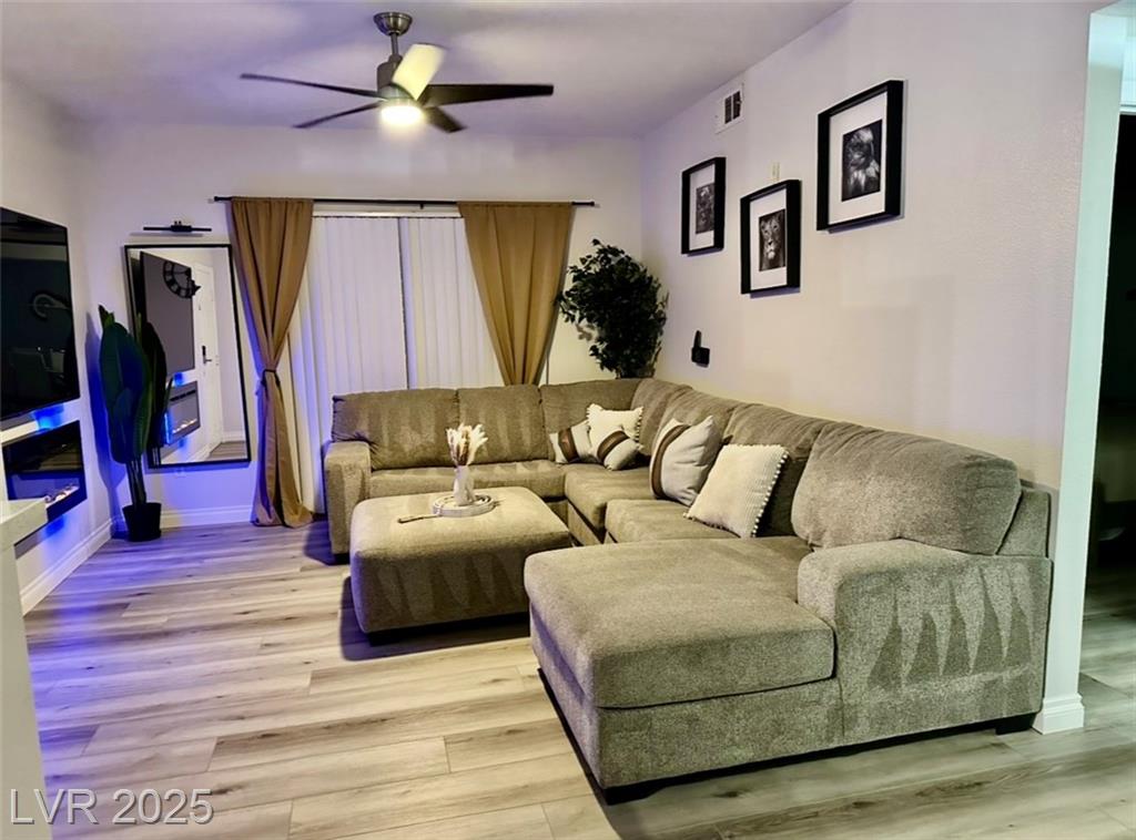 6955 Durango DR