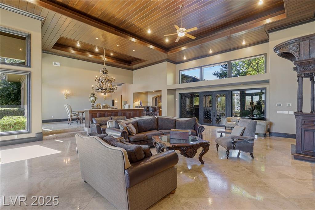 33 Promontory Ridge DR