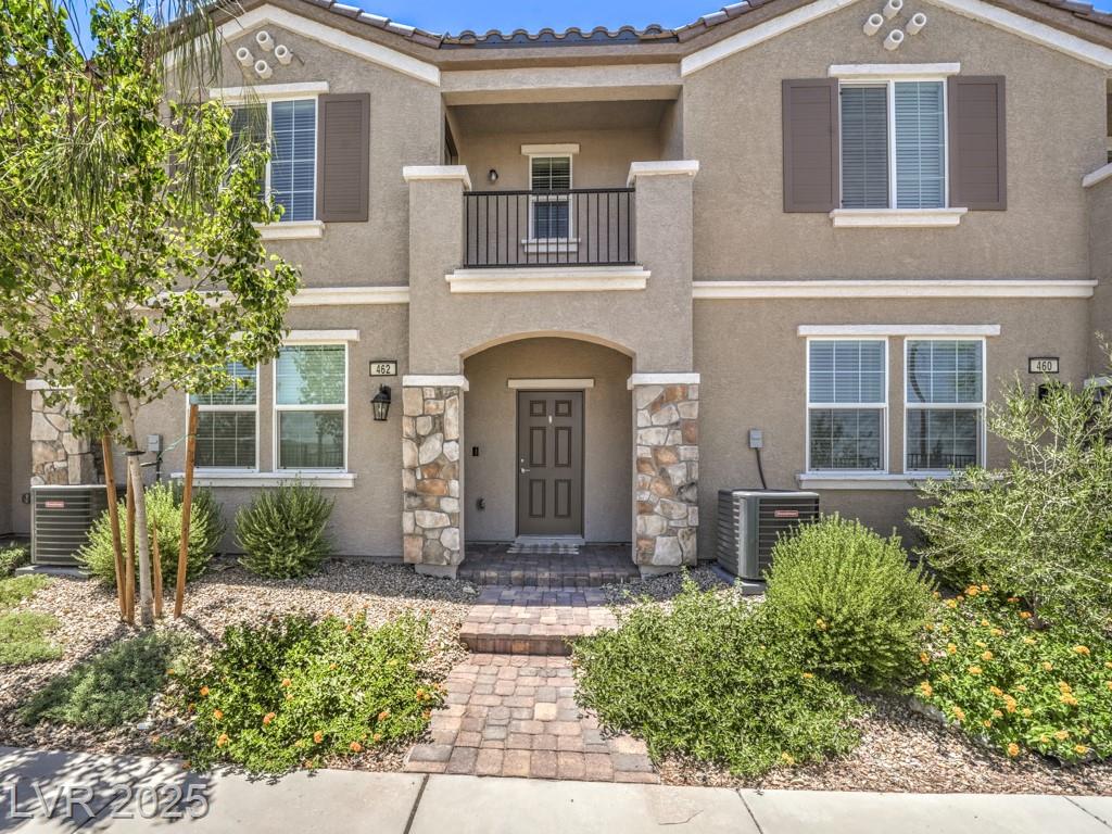 462 Ylang PL