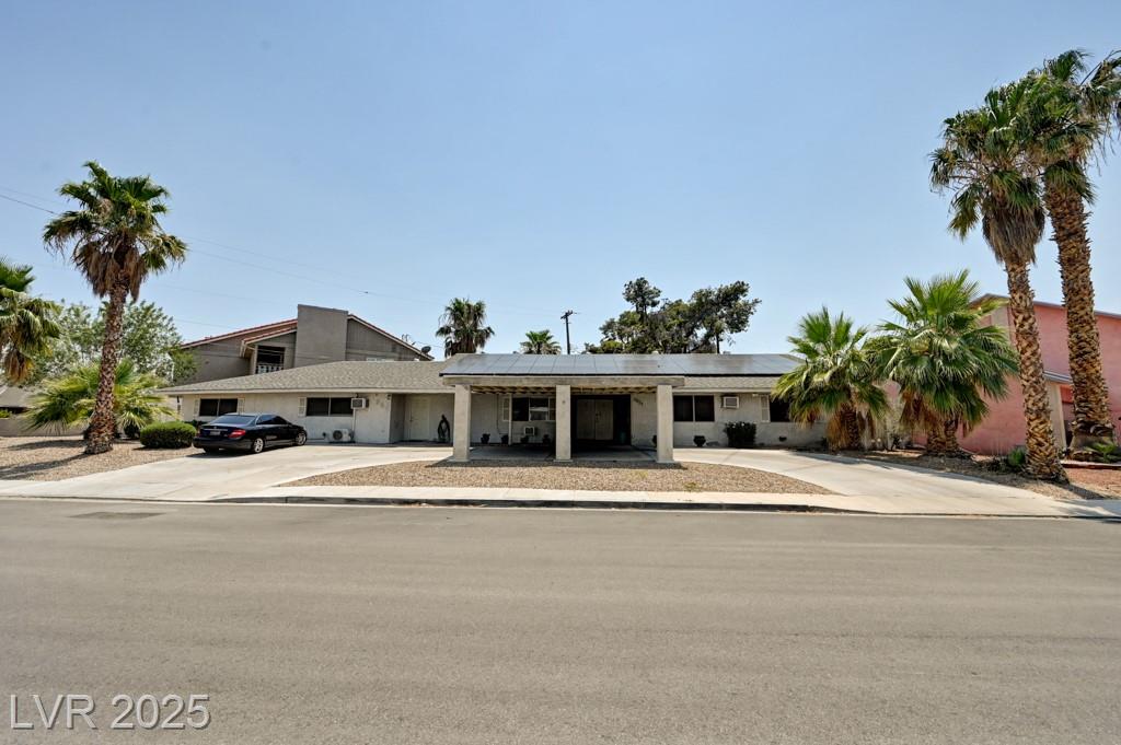1951 Papago LN