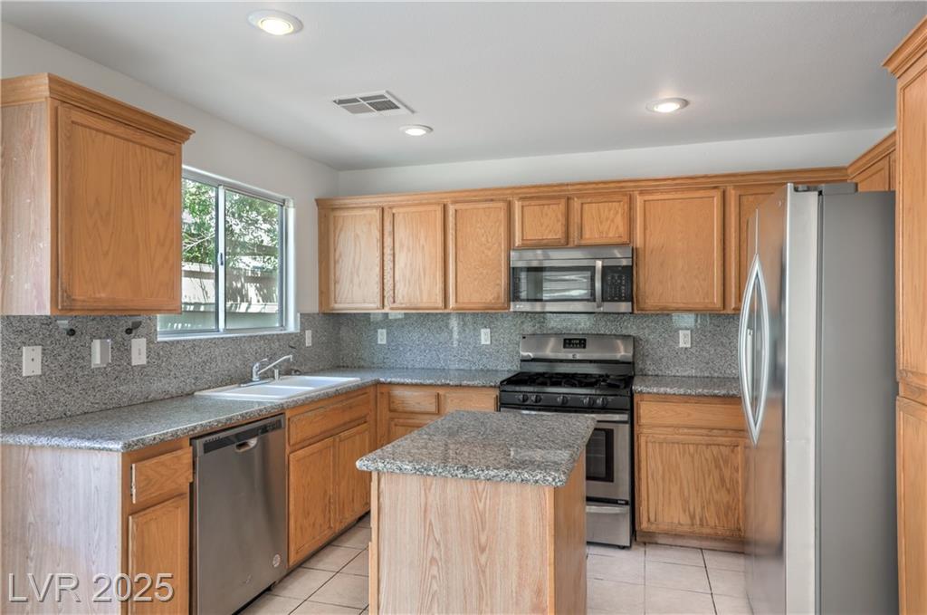 7427 Barranca Peak CT