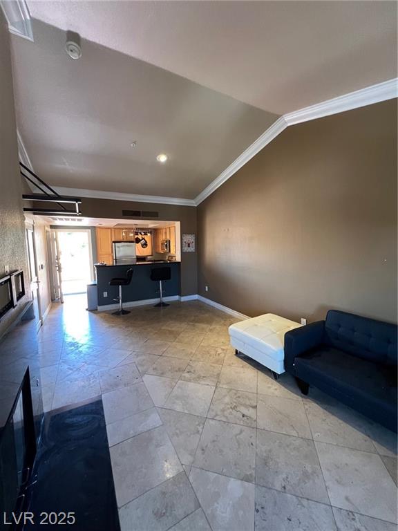 210 Flamingo RD