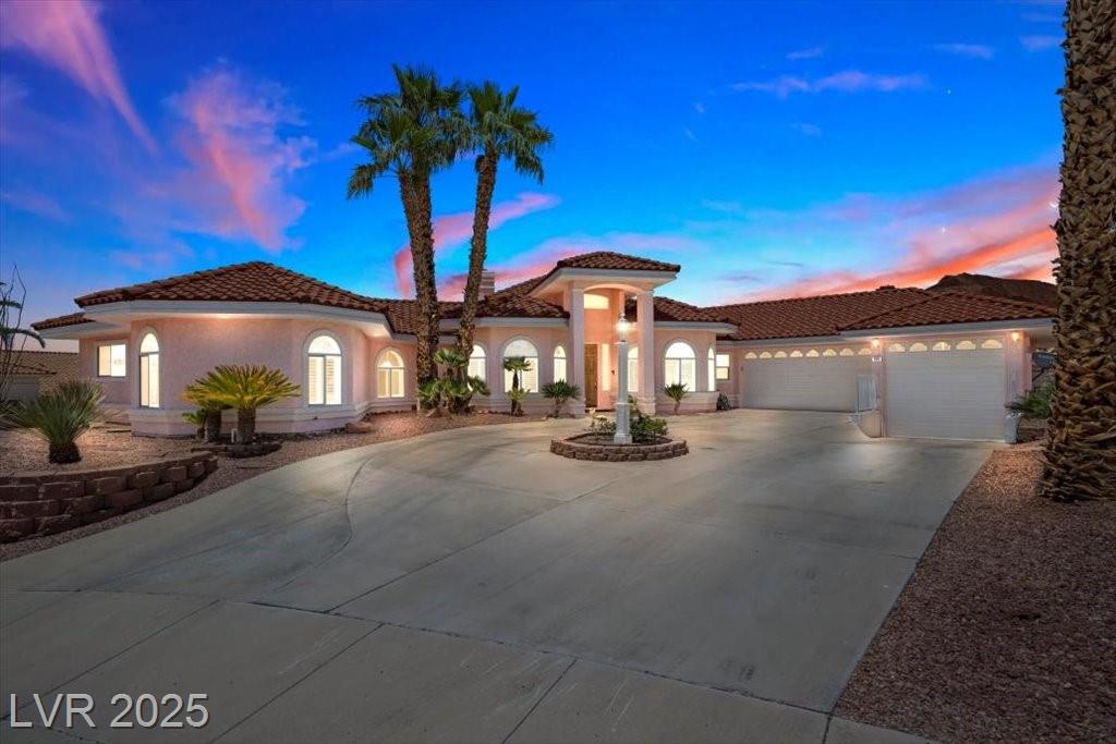 1105 Malachite CT