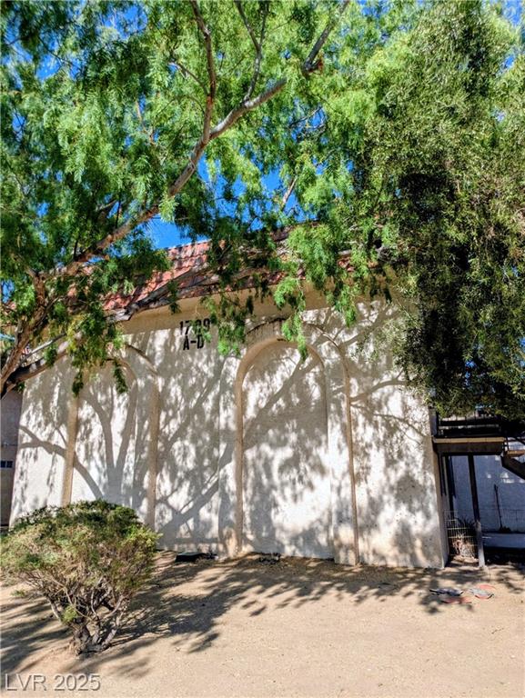 1709 Cordoba LN