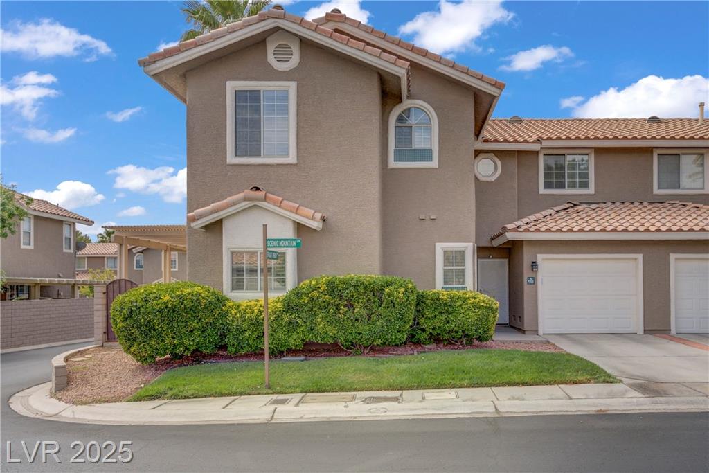 9325 Scenic Mountain LN