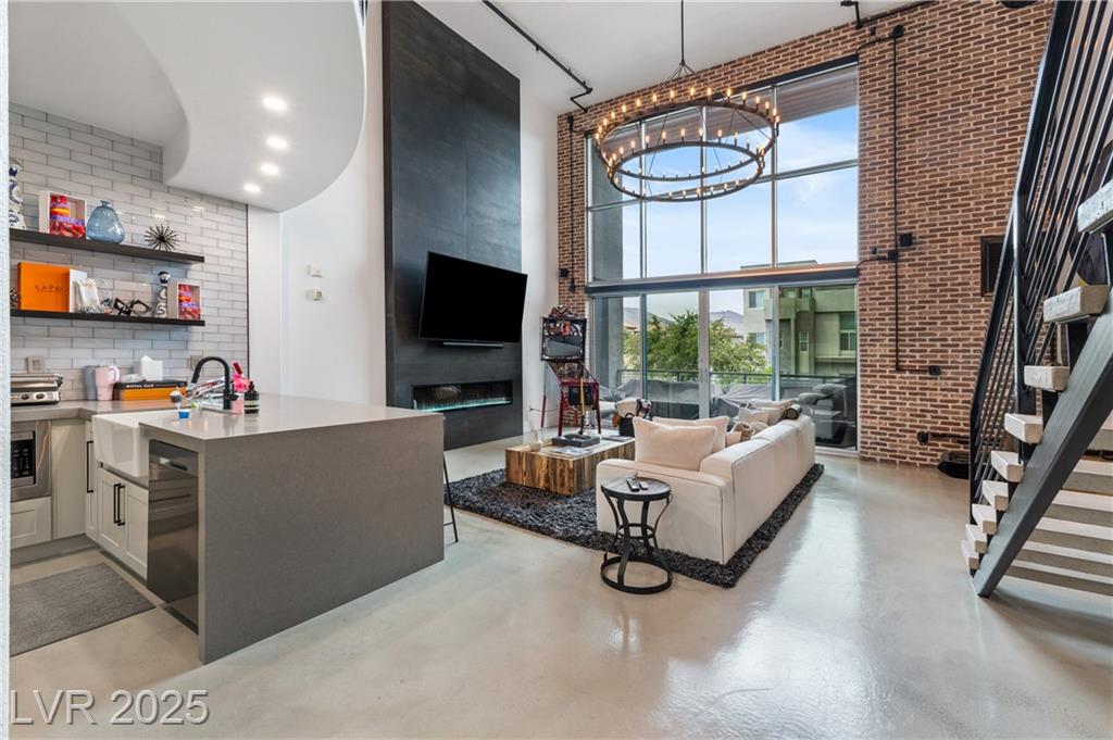 11441 Allerton Park DR